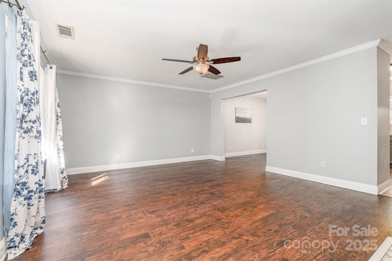 Property image 5 of 3073 Champion Lane in Southern Chase, Concord, NC 28025