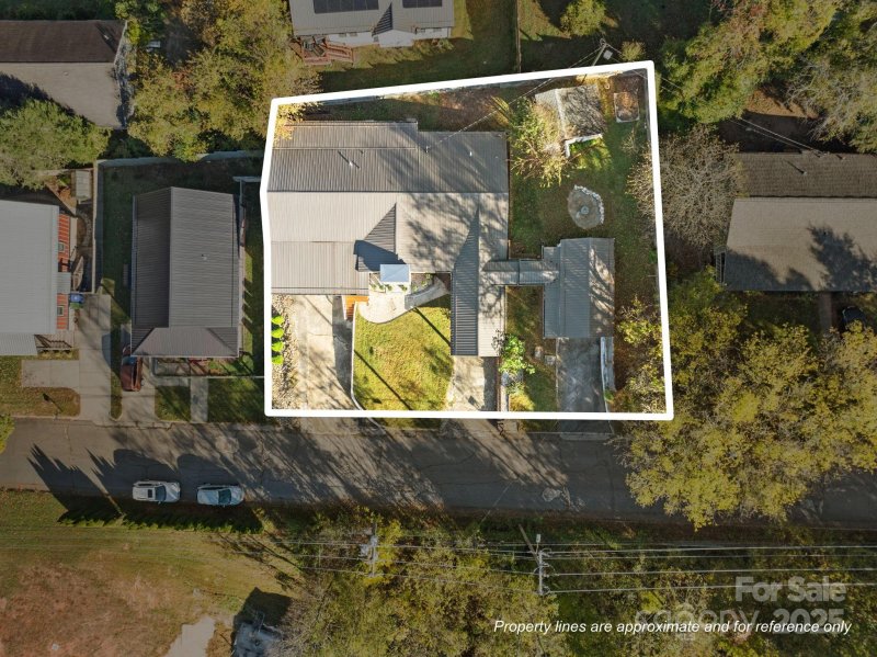 Property image 3 of 186 Joyner Avenue in West Asheville, Asheville, NC 28806