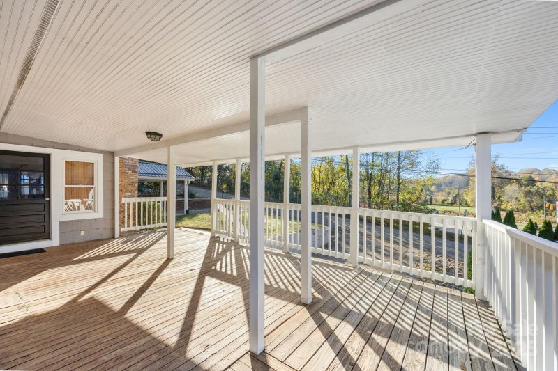 Property image 4 of 186 Joyner Avenue in West Asheville, Asheville, NC 28806