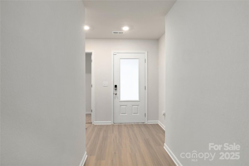 Property image 4 of 670 Lamorak Place in Knights Bridge, Richburg, SC 29729