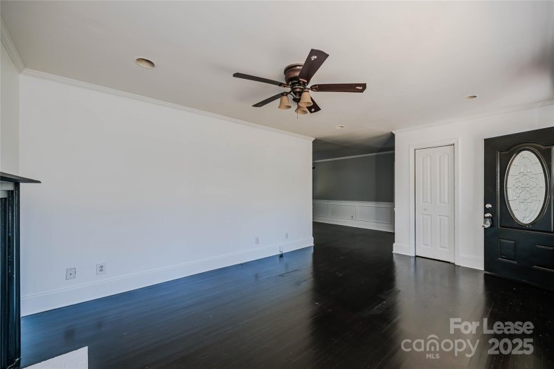 Property image 5 of 1913 Optimist Lane in Eastway Park, Charlotte, NC 28205