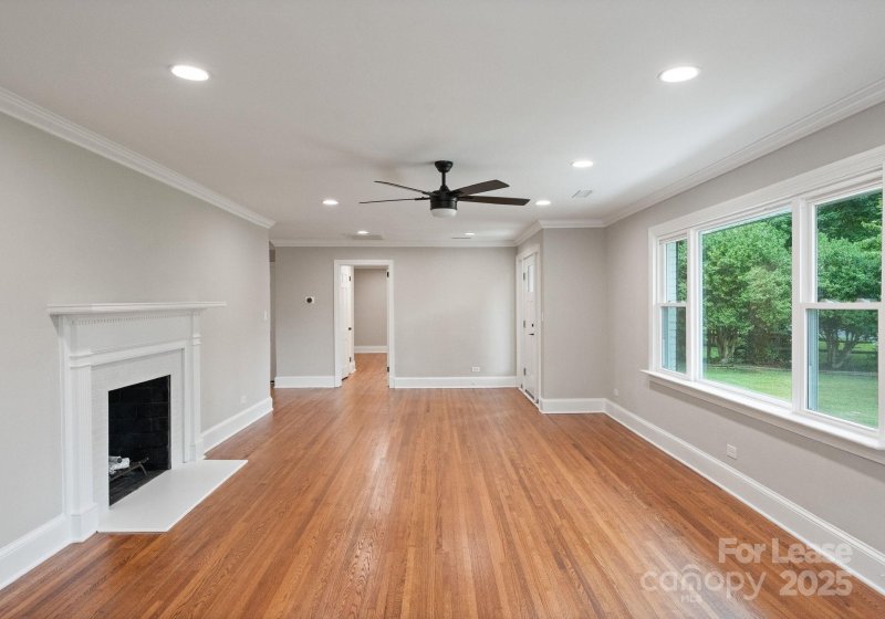 Property image 4 at 1121 S Edgemont Avenue, Gastonia, NC 28054