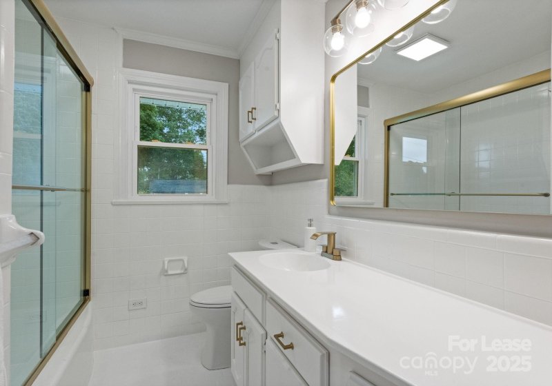 Property image 5 at 1121 S Edgemont Avenue, Gastonia, NC 28054