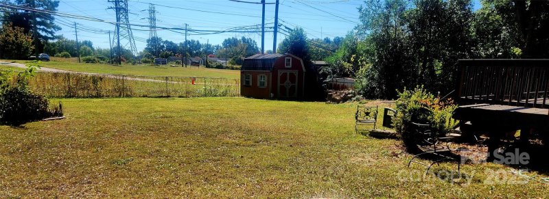 Property image 4 of 5511 Radford Avenue in Yorkmont Park, Charlotte, NC 28217