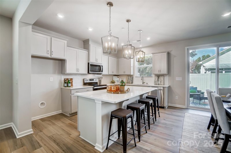 Property image 5 of 2505 Hedgecliff Road in Hedgecliff Townes, Kannapolis, NC 28025