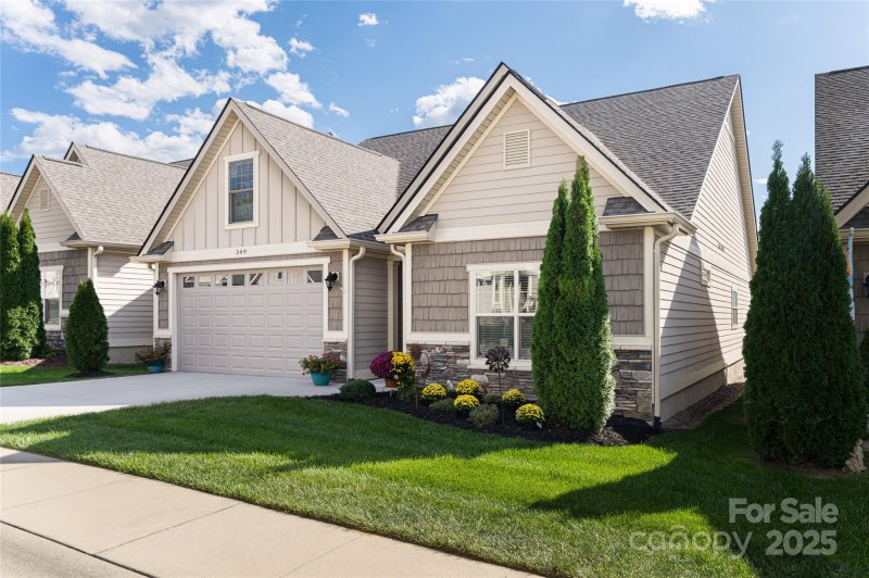 Property image 3 of 349 Windstone Drive in Village at Windstone, Fletcher, NC 28732