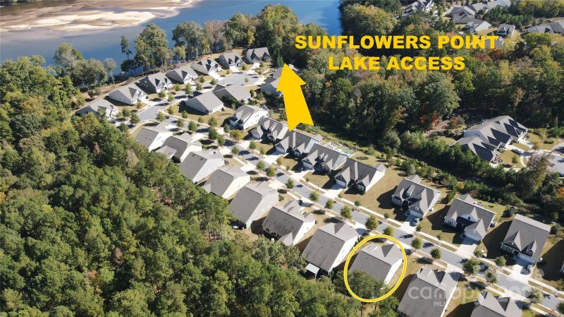 Property image 3 of 128 Van Gogh Trail in Imagery On Mtn Island, Mount Holly, NC 28120