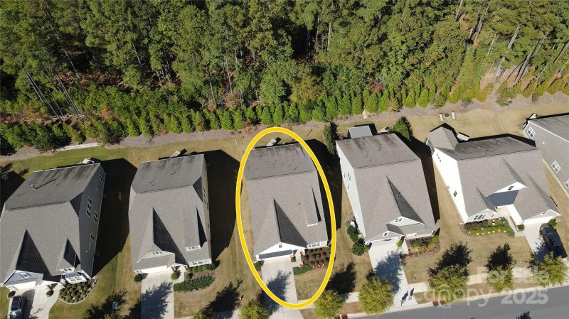 Property image 4 of 128 Van Gogh Trail in Imagery On Mtn Island, Mount Holly, NC 28120