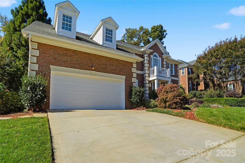 Property image 2 of 5715 Hartfield Downs Drive in Highland Creek, Charlotte, NC 28269