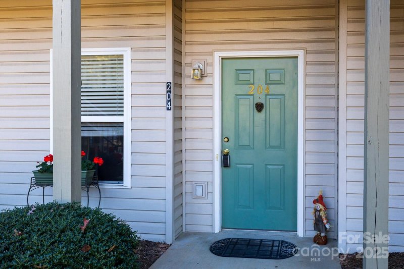 Property image 3 of 204 Carrington Place in Carrington Place, Arden, NC 28704