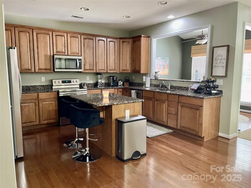 Property image 5 of 9625 Sunset Grove Drive in Skybrook, Huntersville, NC 28078