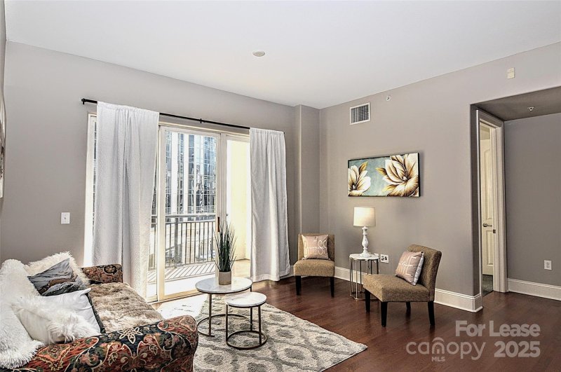 Property image 5 of 4625 Piedmont Row Drive in Piedmont Row, Charlotte, NC 28210