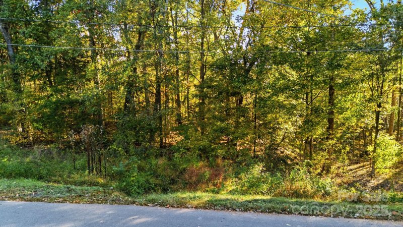 Property image 3 at 5808 Raintree Circle, Concord, NC 28027