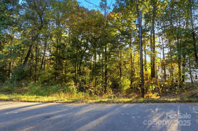 Property image 5 at 5808 Raintree Circle, Concord, NC 28027