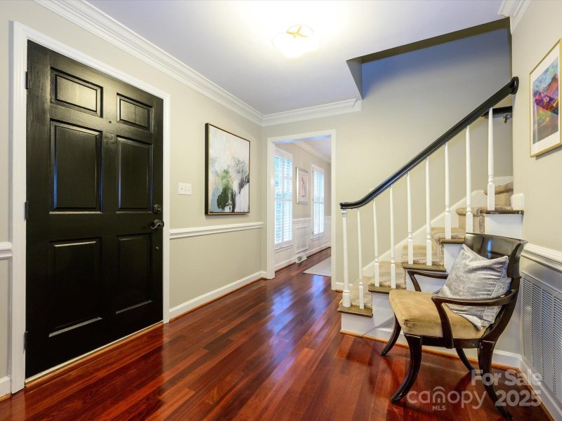 Property image 3 at 4913 Crooked Oak Lane, Charlotte, NC 28226