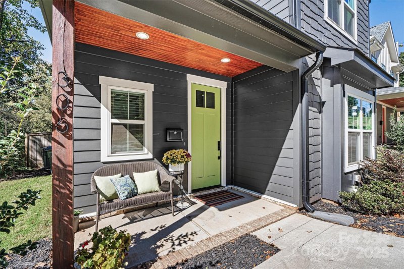 Property image 3 of 306 Lima Avenue in Seversville, Charlotte, NC 28208