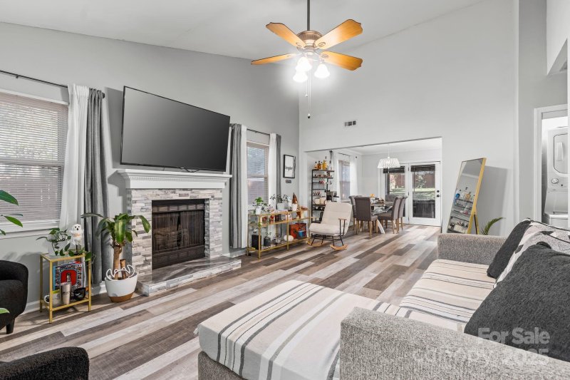 Property image 2 at 7911 Latchington Court, Charlotte, NC 28227