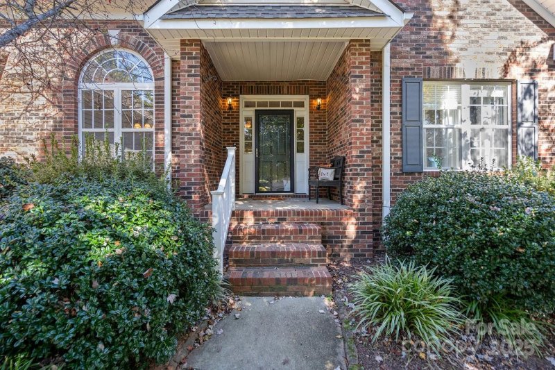 Property image 2 of 145 Quail Haven Drive in Quail Hollow, Troutman, NC 28166