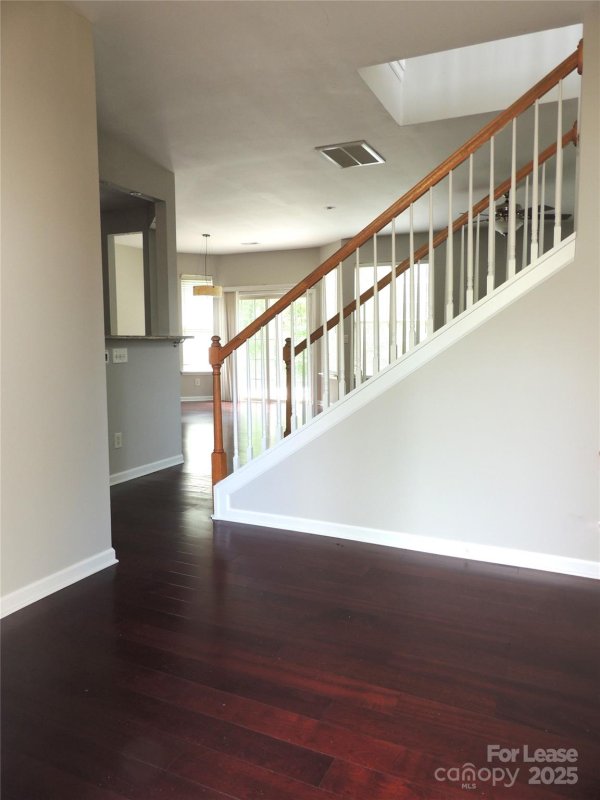 Property image 3 of 12210 Honor Guard Avenue in Oakbrooke, Charlotte, NC 28277