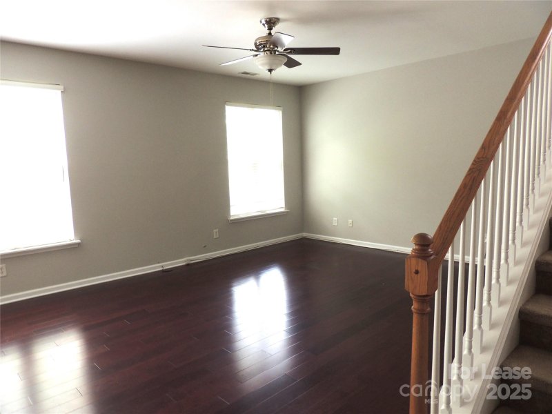 Property image 5 of 12210 Honor Guard Avenue in Oakbrooke, Charlotte, NC 28277