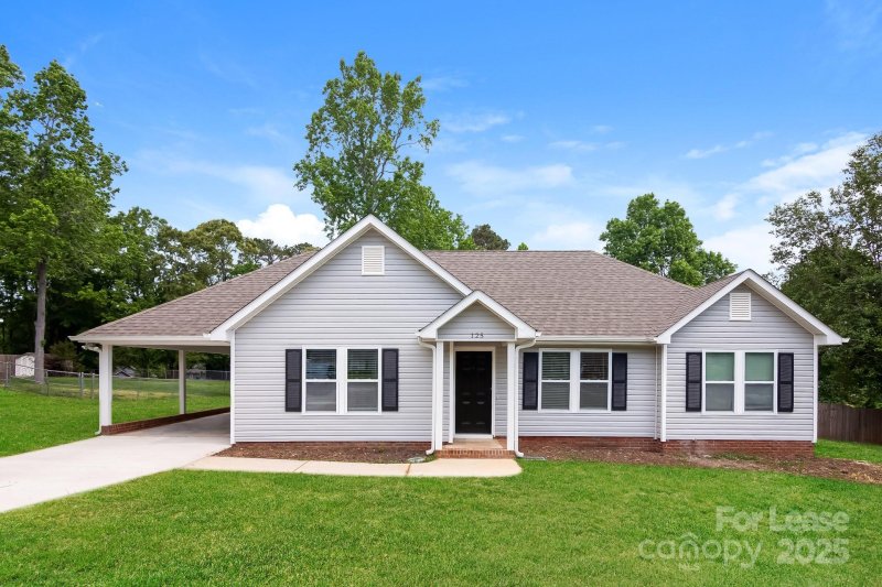 125 Weeping Willow Way