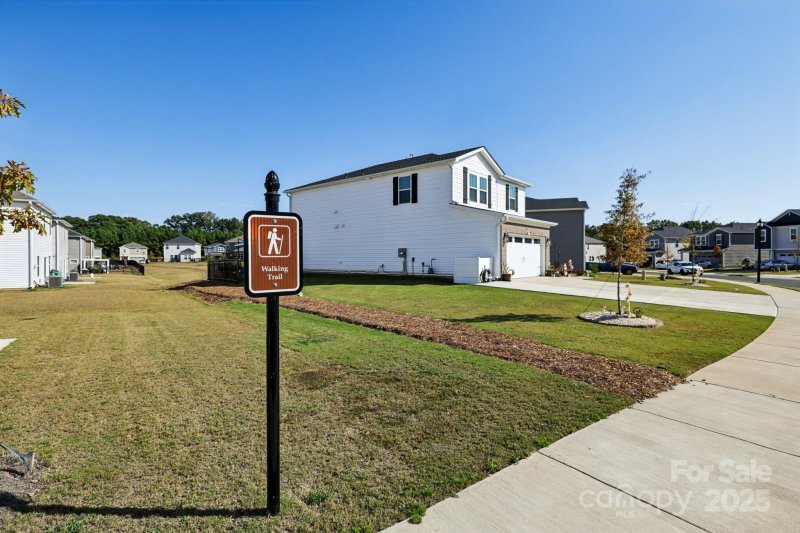 Property image 3 of 208 Canoga Avenue in Monterey Park, York, SC 29745