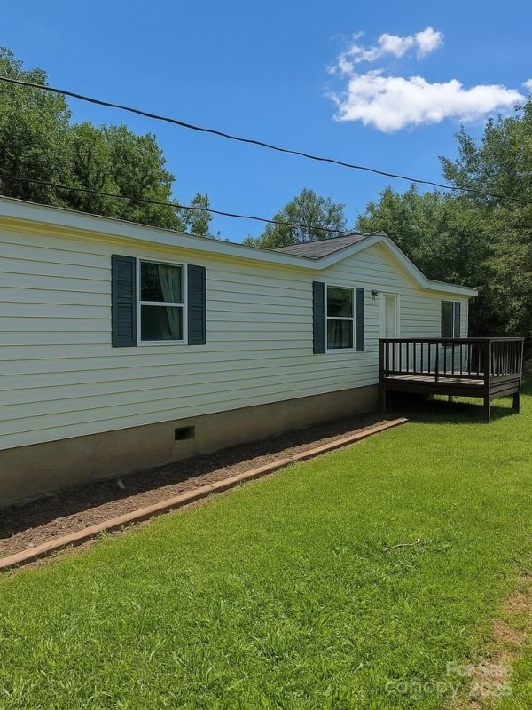 Ellen Green, Canton community