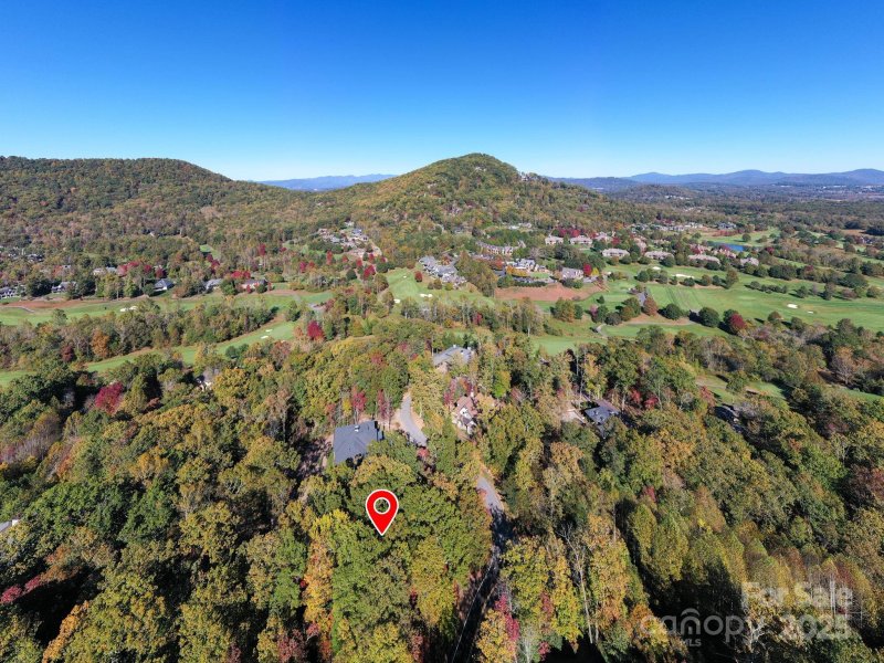 Property image 3 of 2002 Song Breeze Trail in The Cliffs at Walnut Cove, Arden, NC 28704