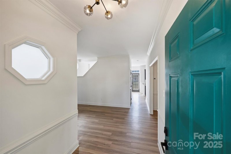 Property image 3 at 9509 Green Apple Drive, Charlotte, NC 28215