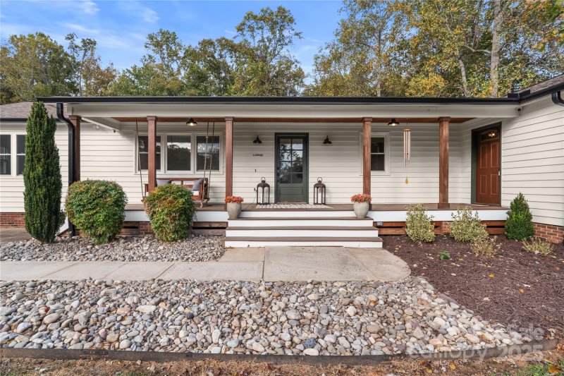 Property image 3 of 1335 Blacksnake Road in Farmwood Acres, Stanley, NC 28164