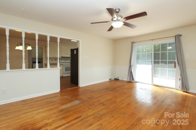 Property image 2 at 6018 Donegal Drive, Charlotte, NC 28212