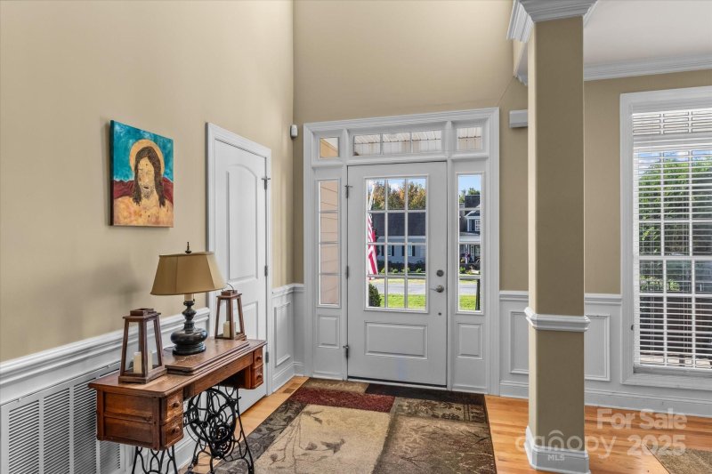 Property image 3 at 204 Shepherds Bluff Drive, Mooresville, NC 28115