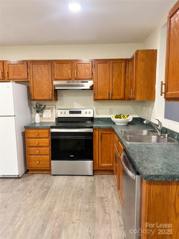 Property image 4 at 12224 Lullingstone Road, Pineville, NC 28134