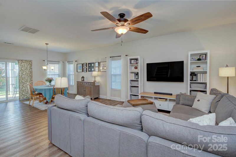 Property image 2 of 14307 Holly Springs Drive in Monteith Park, Huntersville, NC 28078