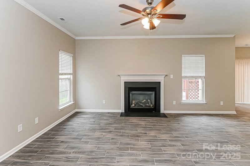 Property image 2 at 14151 Riding Hill Avenue, Charlotte, NC 28213