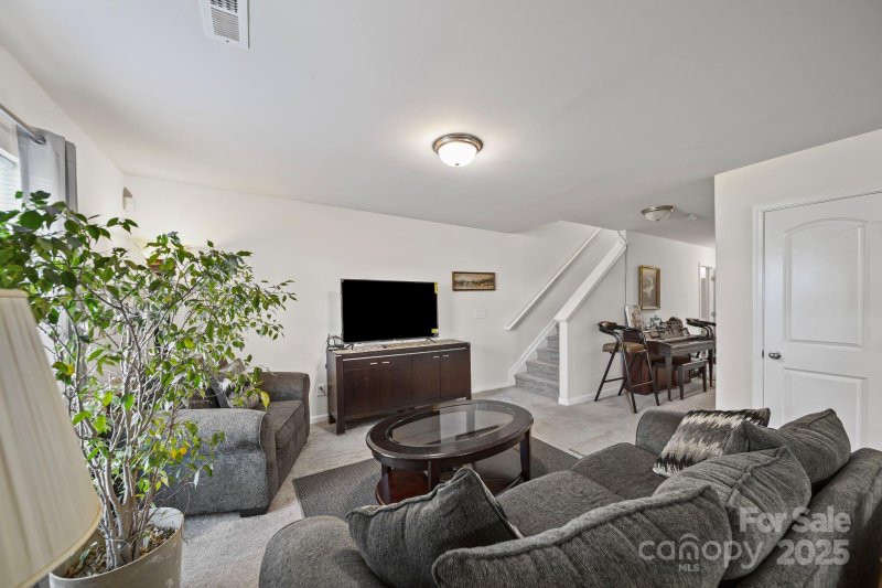 Property image 2 of 635 Scarlet Leaf Lane in Oaks At St Martin, Oakboro, NC 28129