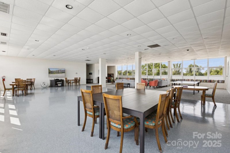 Property image 5 of 1300 Reece Road in The Kimberlee, Charlotte, NC 28209