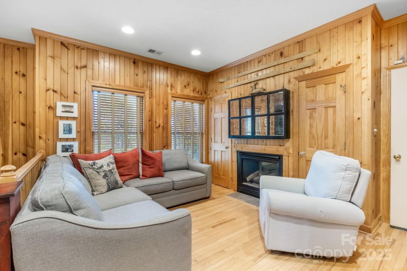 Property image 5 of 7255 Laurel Hill Drive in Gingercake Acres, Newland, NC 28657