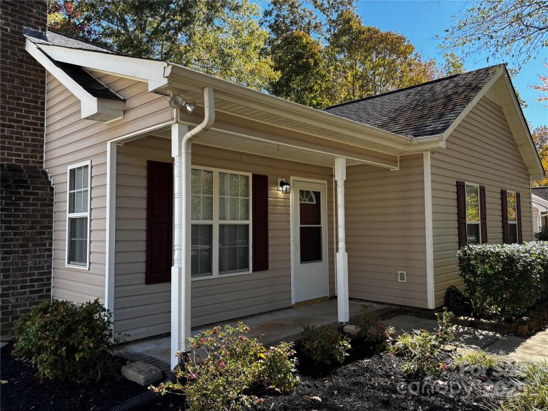 Property image 3 at 6610 1st Avenue, Indian Trail, NC 28079