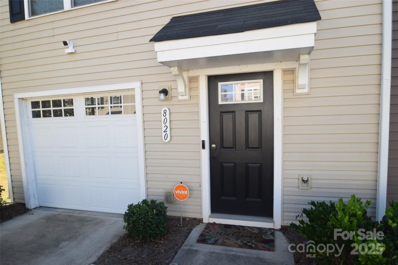 Property image 2 of 8020 Lanyard Terrace in Dillon Lakes, Charlotte, NC 28269