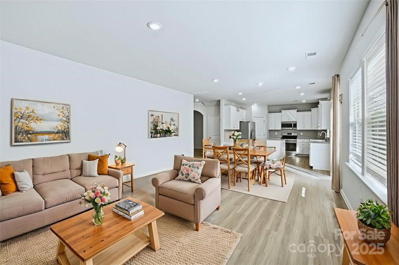 Property image 5 of 124 Tackle Box Drive in Falls Cove at Lake Norman, Troutman, NC 28166