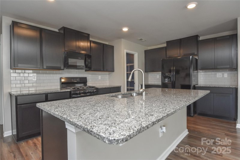 Property image 5 of 3048 Treyson Drive in Melwood, Denver, NC 28037