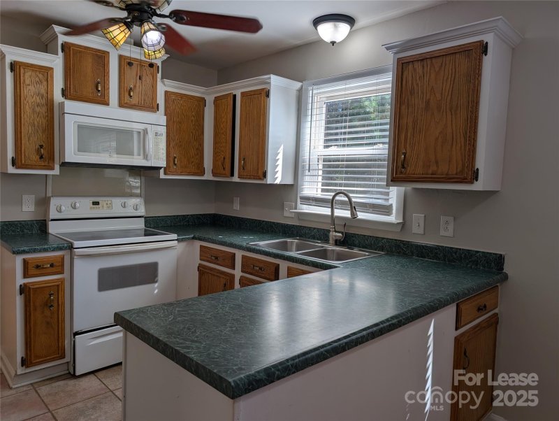 Property image 4 at 5823 Rimerton Drive, Charlotte, NC 28226