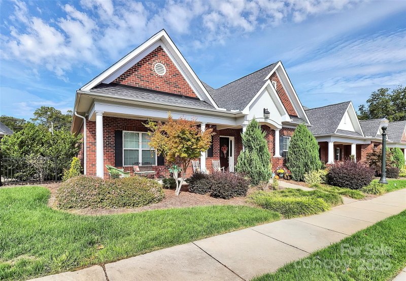 Property image 3 of 197 Hallmark Crossing in Augusta Place at Laurel Creek, Rock Hill, SC 29732