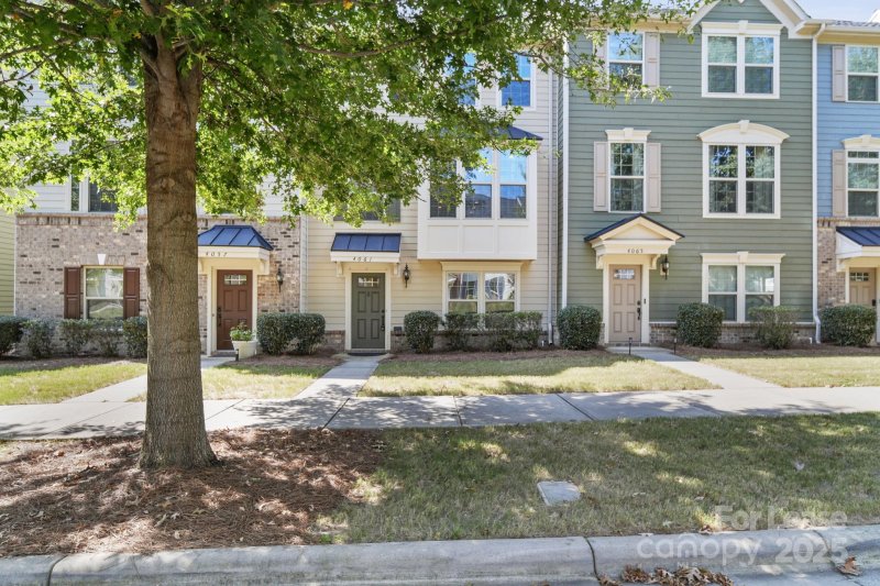 Property image 3 of 4061 Zilker Park Drive in City Park, Charlotte, NC 28217