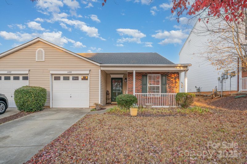 Asbury Place, Charlotte Community