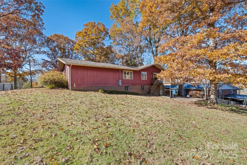 Property image 4 of 180 Oak Park Drive in oak park, Clyde, NC 28721