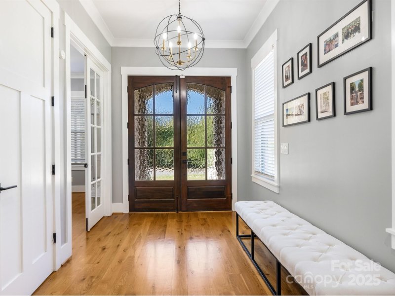 Property image 3 of 1019 Evian Lane in Hampton Green, Matthews, NC 28105