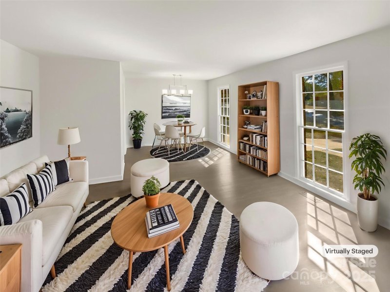 Property image 2 of 5917 Mcbride Street in Hampshire Hills, Charlotte, NC 28215