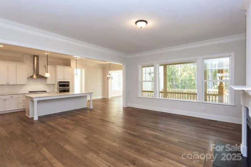 Property image 5 of 510 Fern Hill Road in Rolling Meadows, Mooresville, NC 28117